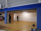 Trennwandbau für den Vereinsgeräteraum in der Turnhalle (22.07.2011)